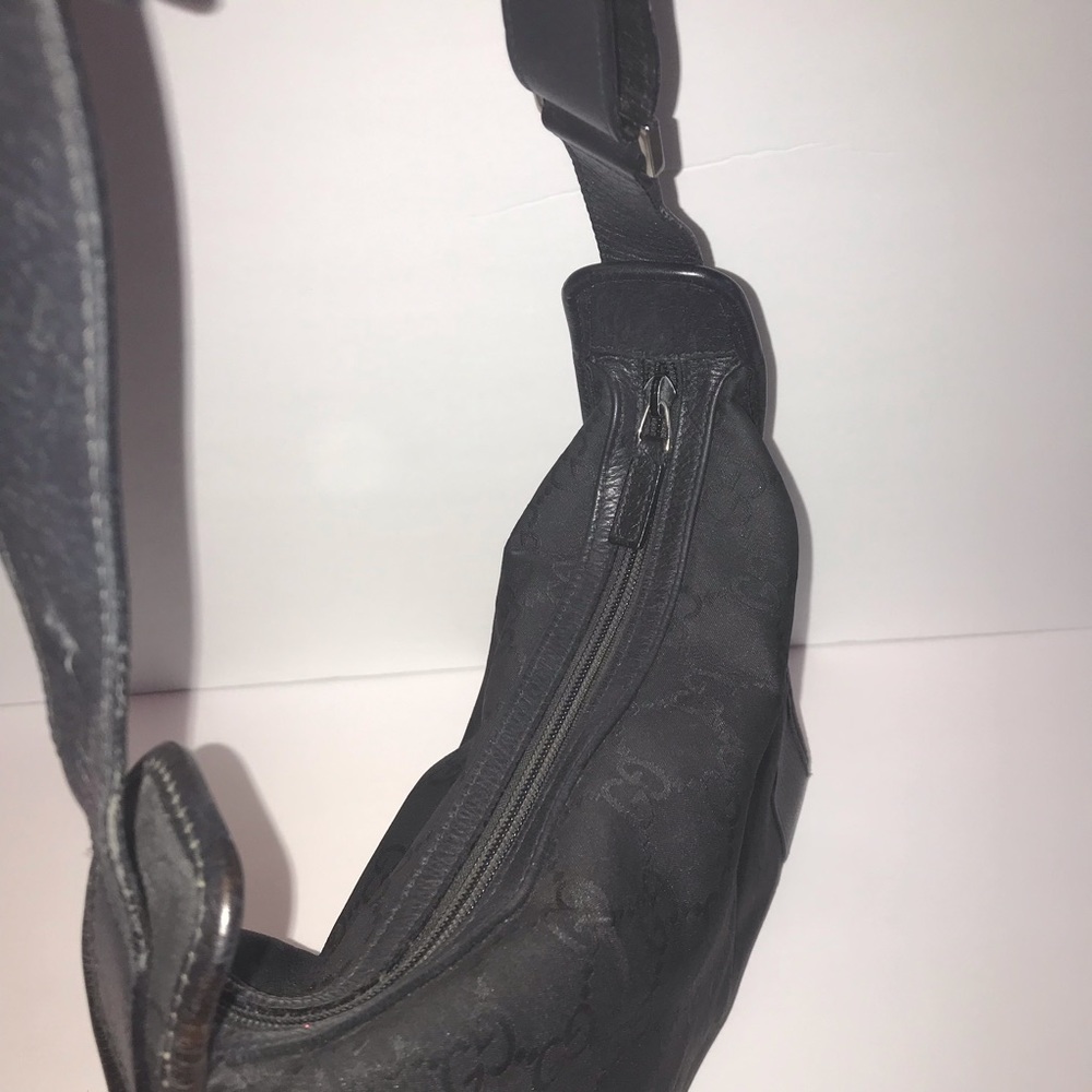 Black Gucci canvas handbag - Picture 16 of 16